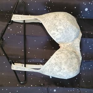 Cacique 34 K lightly lined Balconette bra